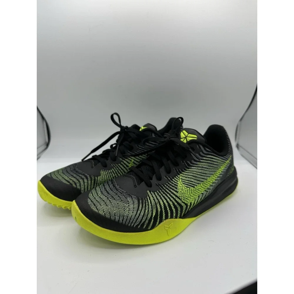 Nike KB Mentality 2 Mens Size 7.5 US Black Volt - Black Green‎ Great condition